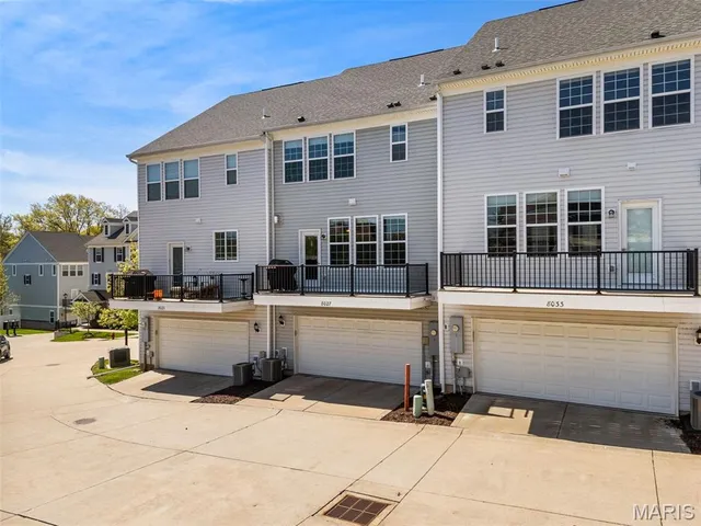 $524,900 | 8027 Sydney Park, Richmond Heights, MO 63117