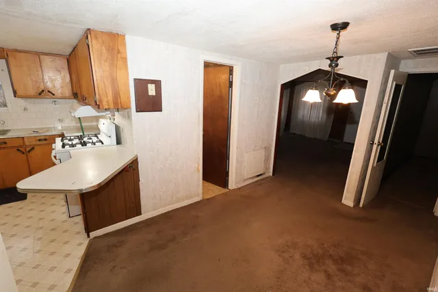 $119,900 | 3203 Garden Boulevard, Elkhart, IN 46517