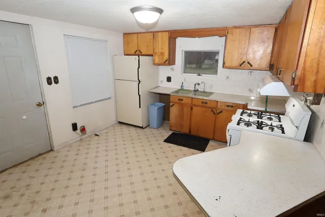 $119,900 | 3203 Garden Boulevard, Elkhart, IN 46517