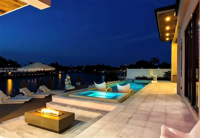 $4,500,000 | 2225 Northeast 19th Street, Fort Lauderdale, FL 33305