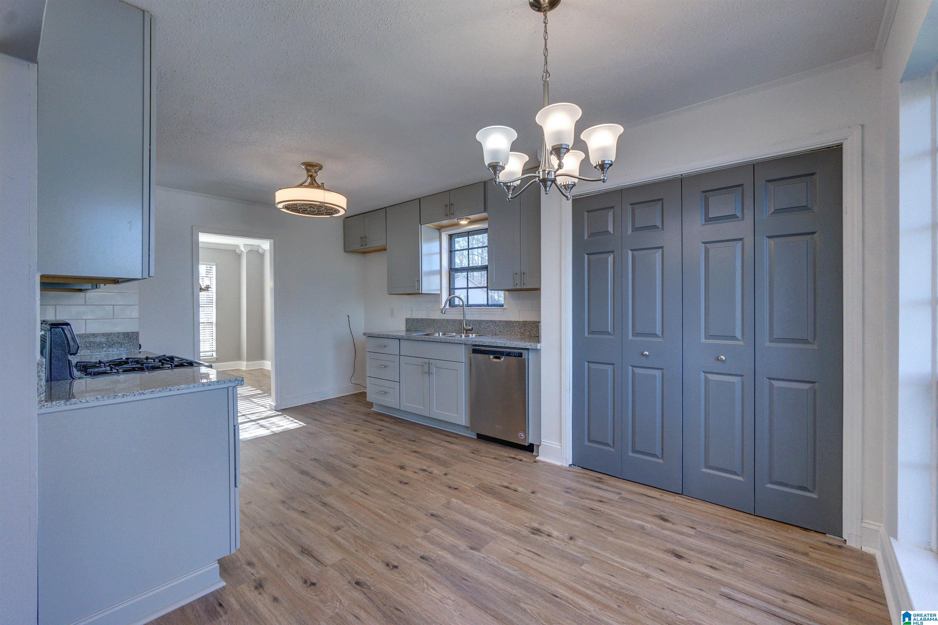 201 Port S Lane Alabaster, AL 35007 - Photo 19 of 49