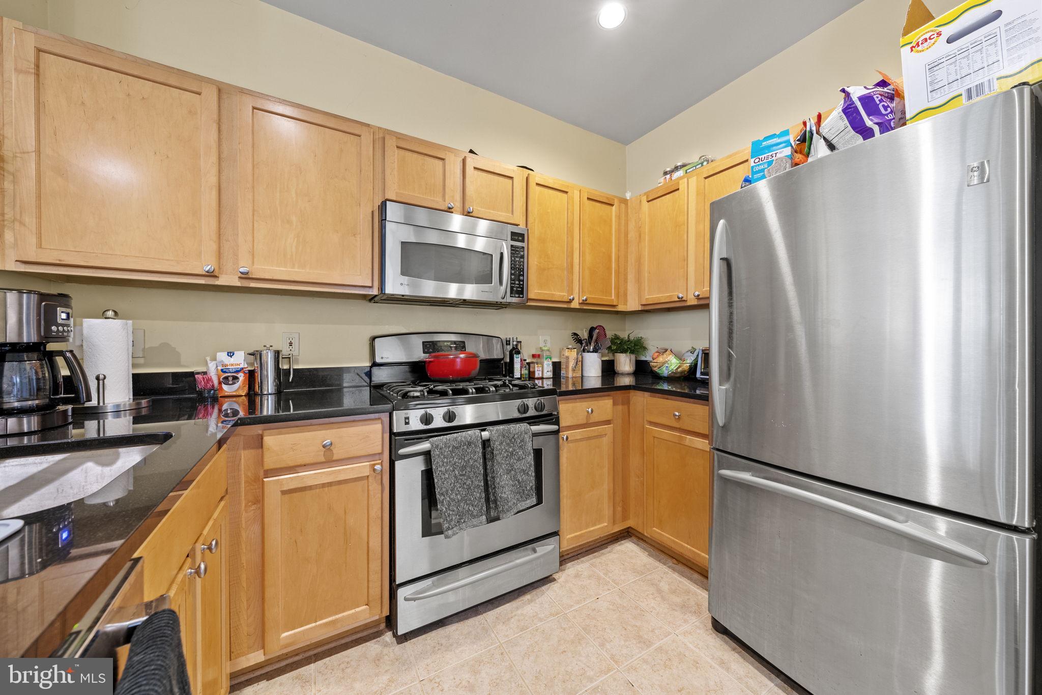 12000 Market Street, Unit 269 Reston, VA 20190 - Photo 5 of 35 Kitchen