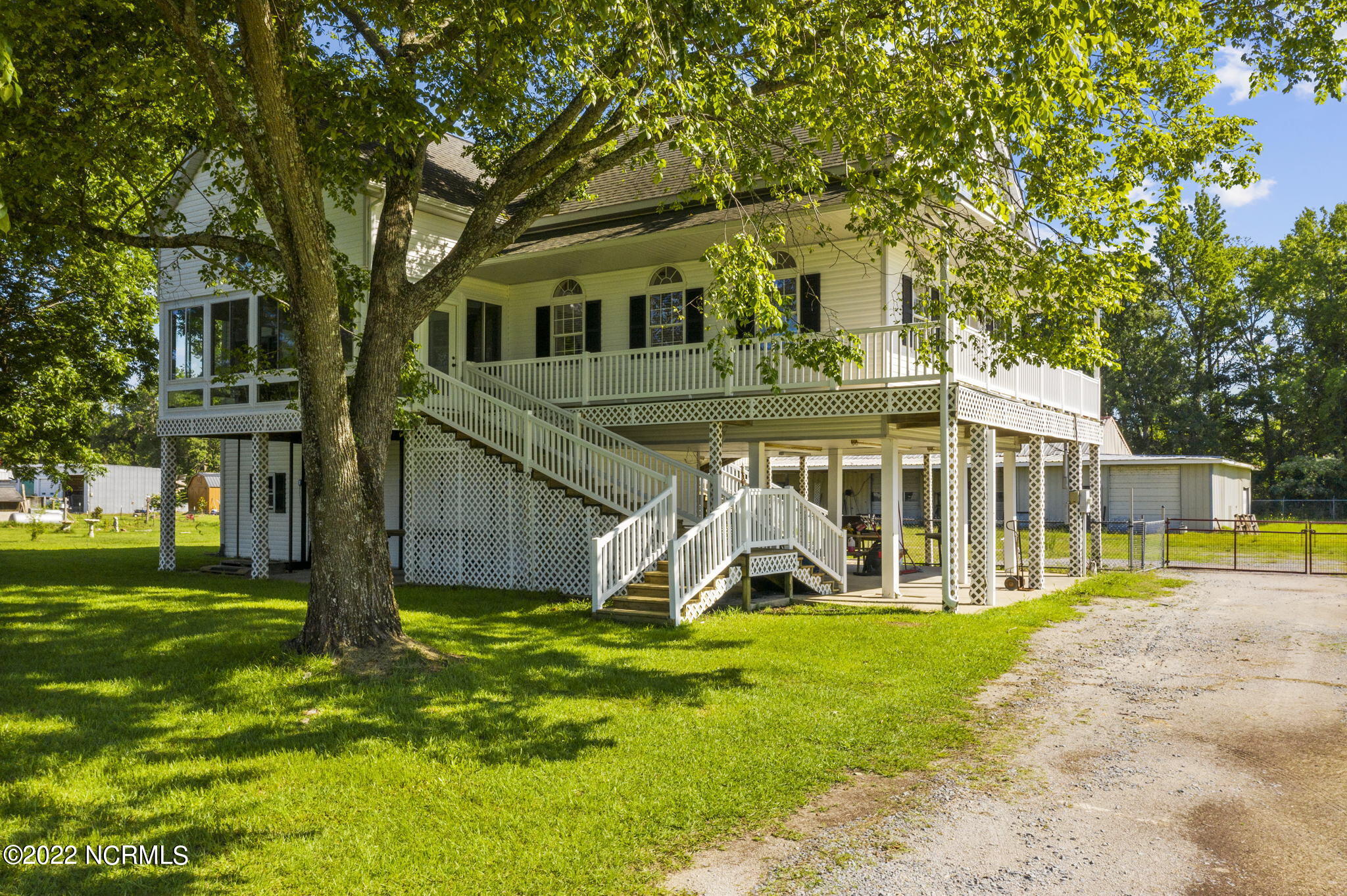2447 Whichards Beach Road Chocowinity, NC 27817 - Photo 2 of 27 14-web-or-mls-DJI_0587