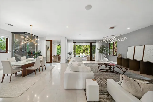 $5,500,000 | 1621 South Bayshore Drive, Miami, FL 33133