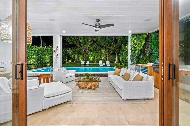 $5,500,000 | 1621 South Bayshore Drive, Miami, FL 33133