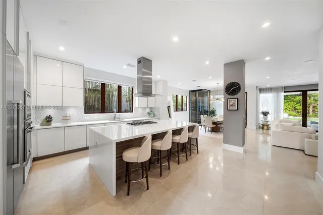 $5,500,000 | 1621 South Bayshore Drive, Miami, FL 33133