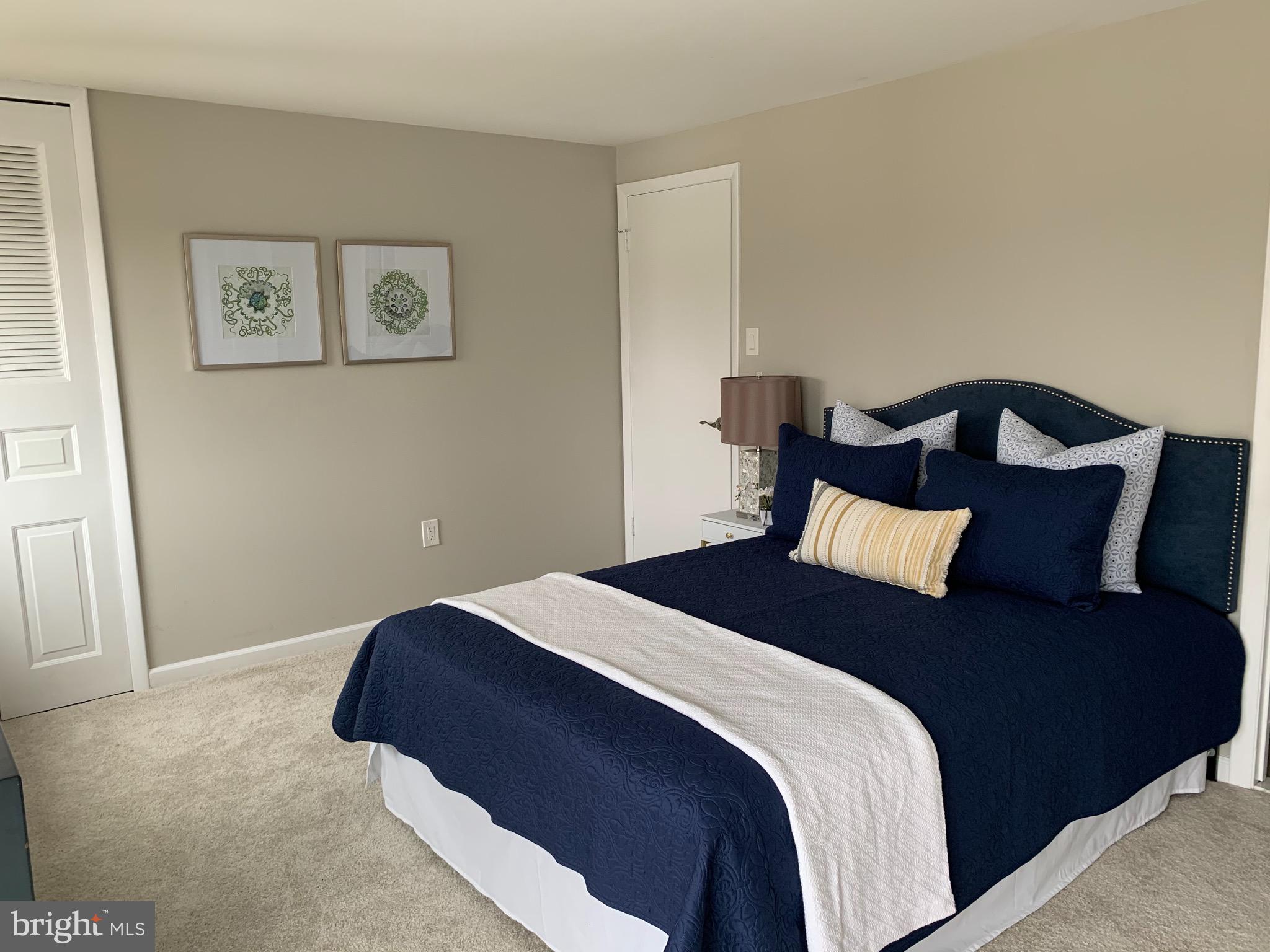186 North Cottage Road Sterling, VA 20164 - Photo 12 of 17 Gallery Image 12