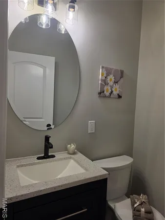 $359,900 | 10107 Niblic Drive, Overland, MO 63114