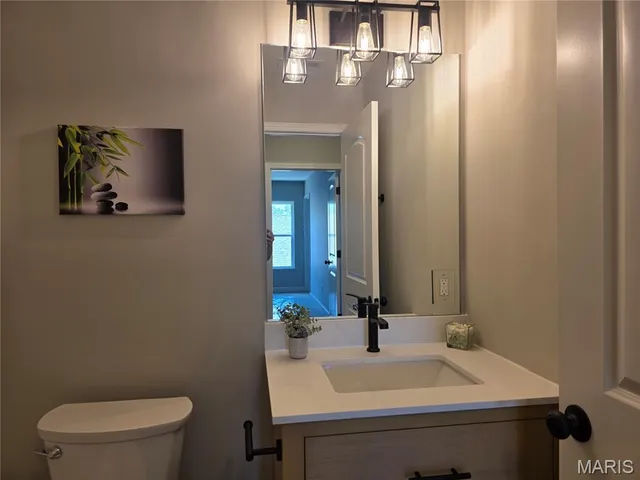 $379,000 | 10107 Niblic Drive, Overland, MO 63114