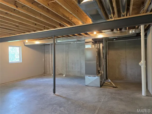 $379,000 | 10107 Niblic Drive, Overland, MO 63114