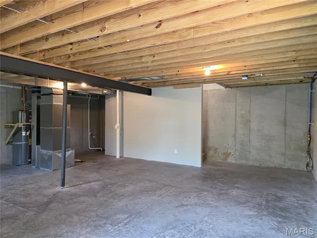 $379,000 | 10107 Niblic Drive, Overland, MO 63114