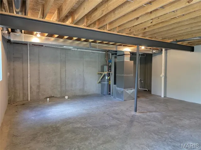 $379,000 | 10107 Niblic Drive, Overland, MO 63114