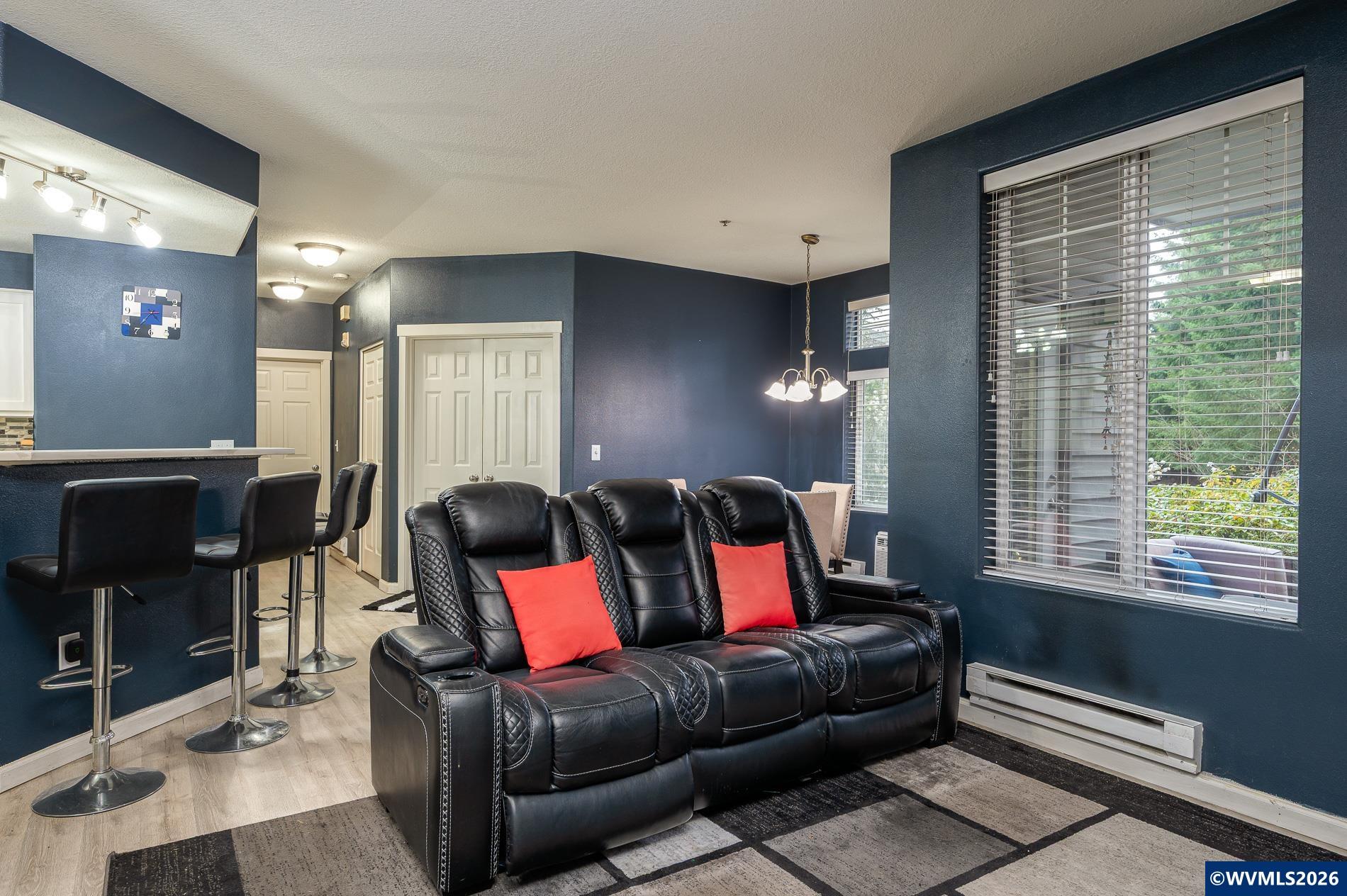 14925 Southwest Sandhill Loop, Unit 102 Beaverton, OR 97007 - Photo 3 of 20