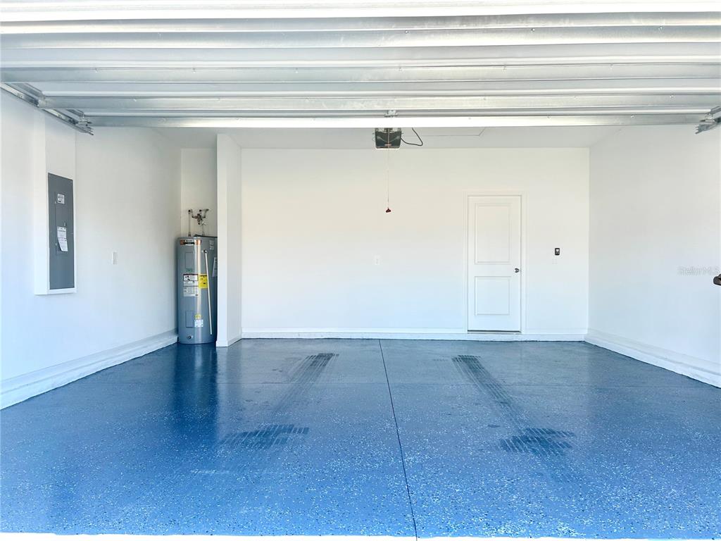 1103 Northwest 44th Court Road Ocala, FL 34482 - Photo 31 of 36 a view of an empty room