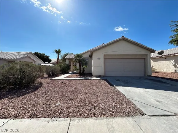 $2,000 | 2685 Park Creek Lane, Henderson, NV 89052