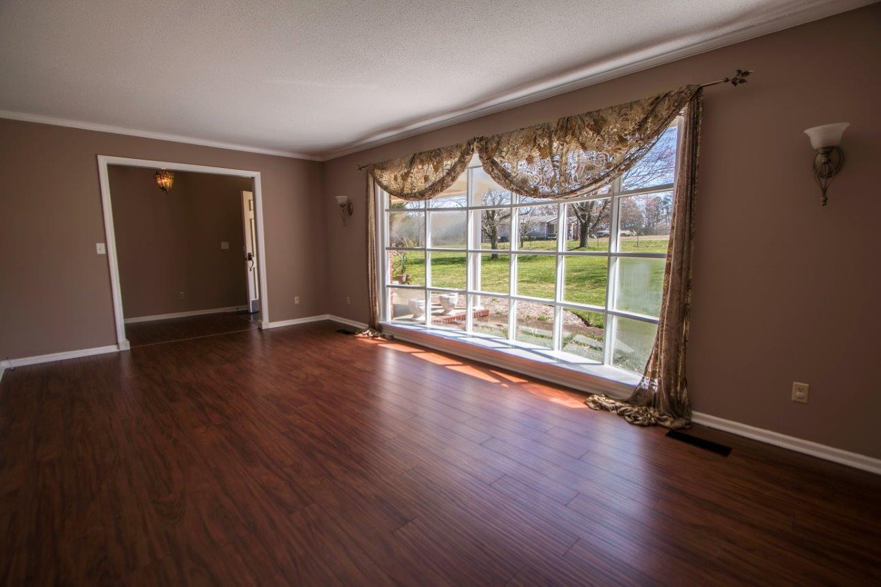 893 Miller Road Signal Mountain, TN 37377 - Photo 3 of 35 untitled-9