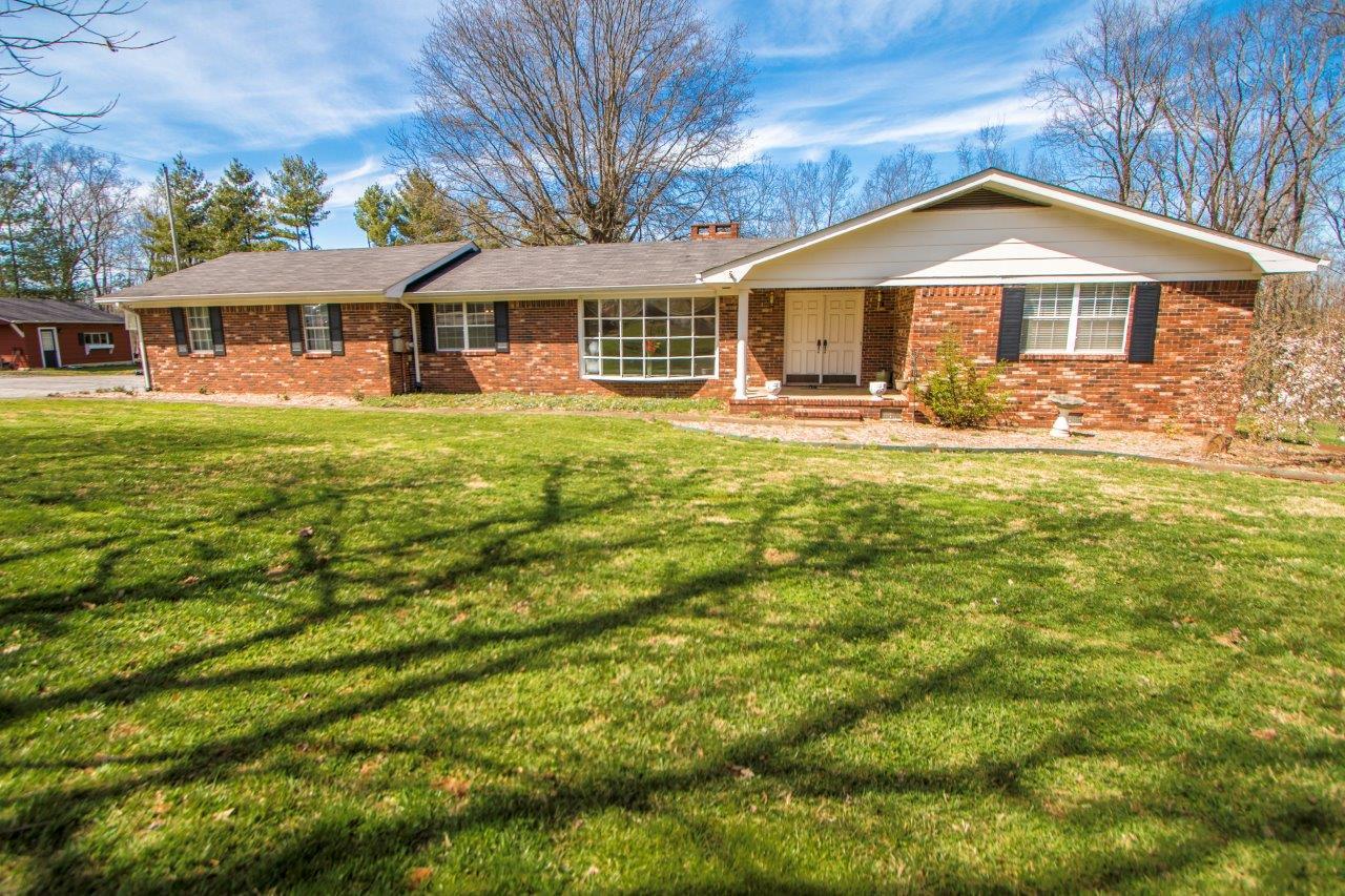 893 Miller Road Signal Mountain, TN 37377 - Photo 31 of 35 untitled-28