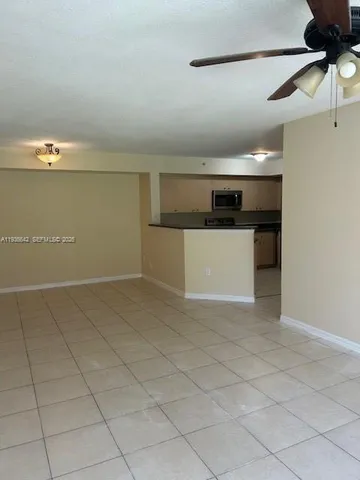 $2,000 | 4021 San Marino Boulevard, Unit 107, West Palm Beach, FL 33409