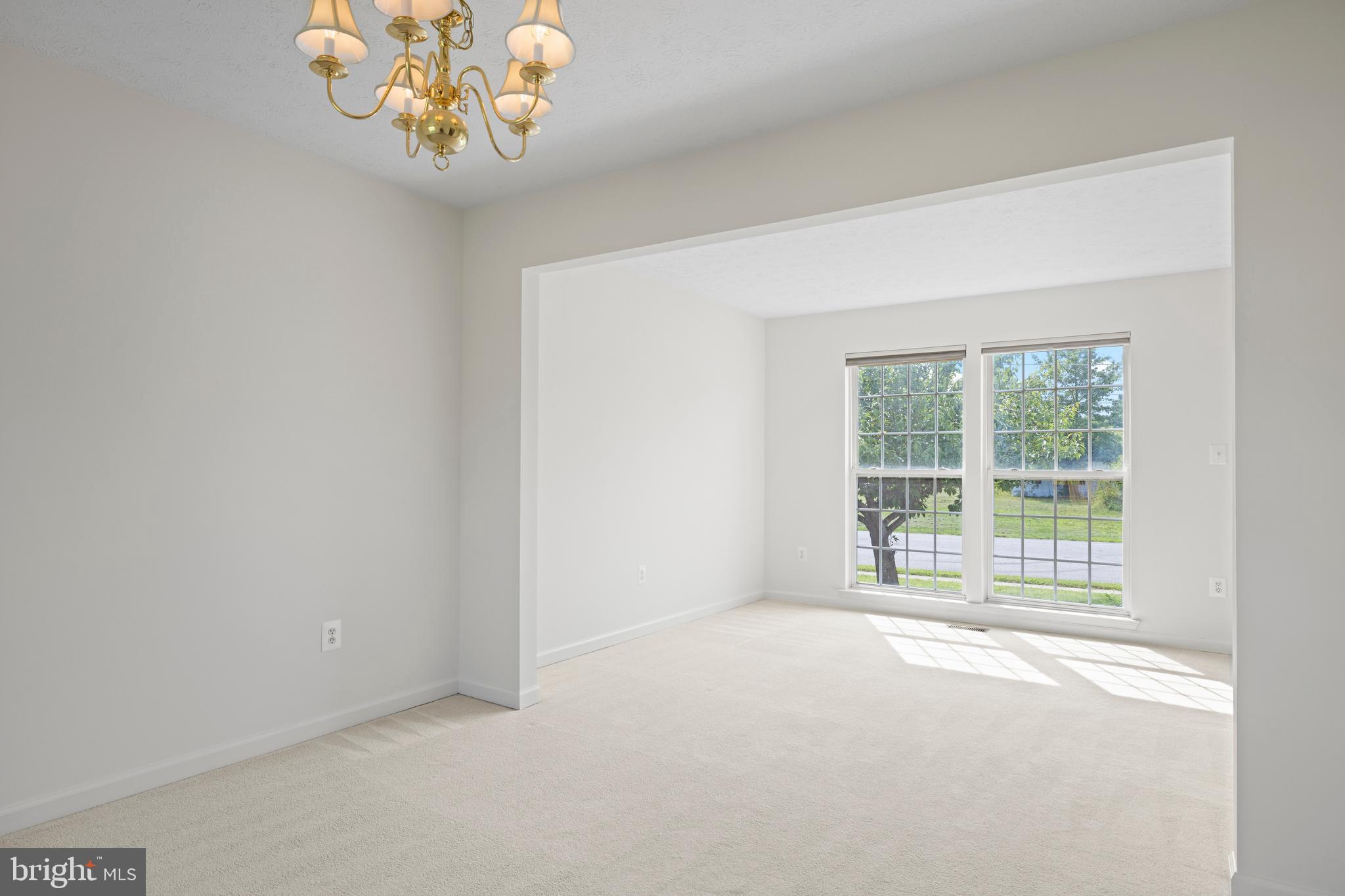 109 Walnut Street Ridgely, MD 21660 - Photo 27 of 80 Large Dining room leads into kitchen.