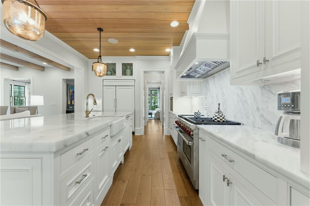 4384 Powers Ferry Road Northwest Atlanta, GA 30327 - Photo 18 of 68