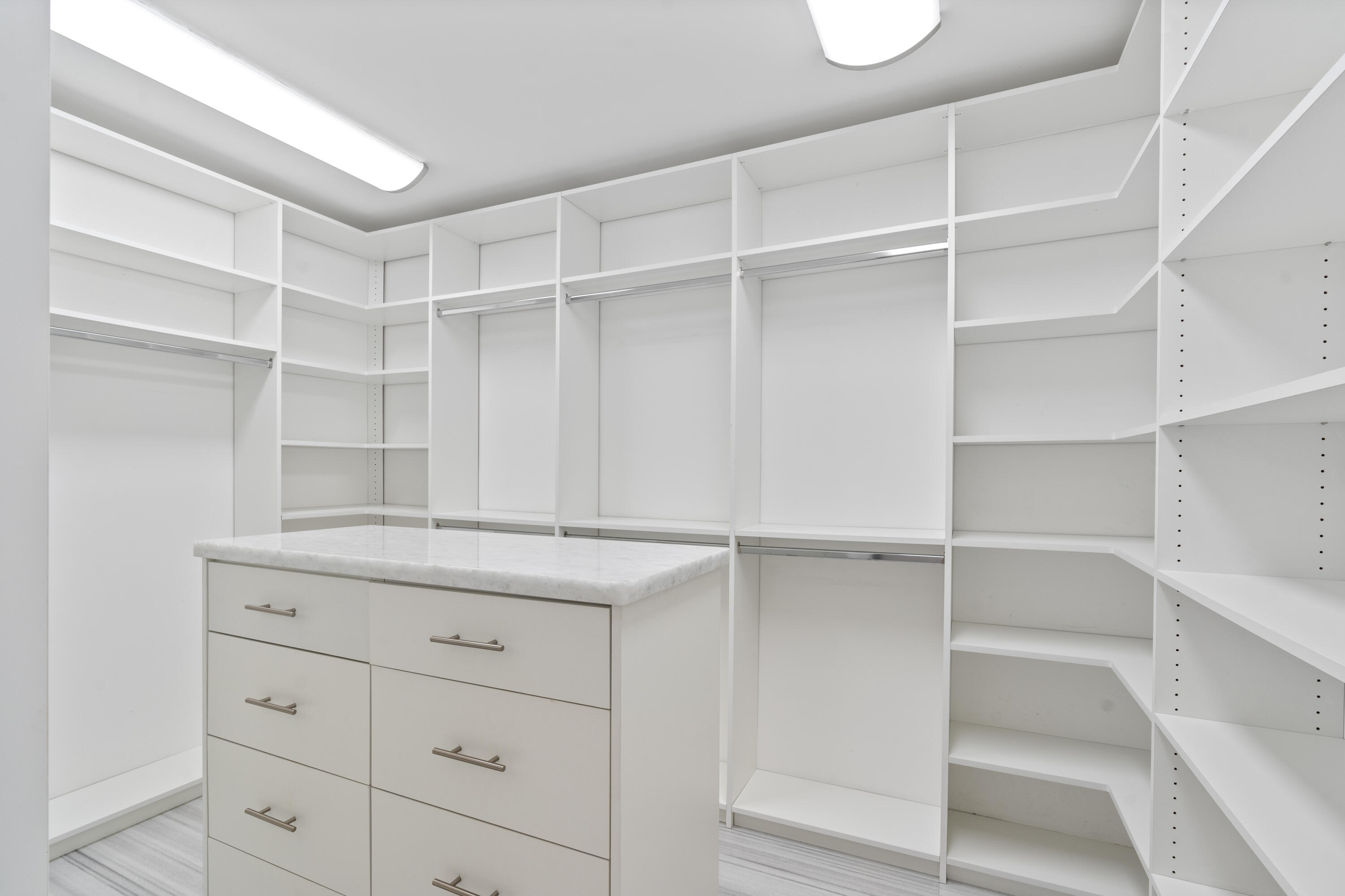 350 South Ocean Boulevard, Unit 1B Boca Raton, FL 33432 - Photo 16 of 26 Primary Walk-in Closet