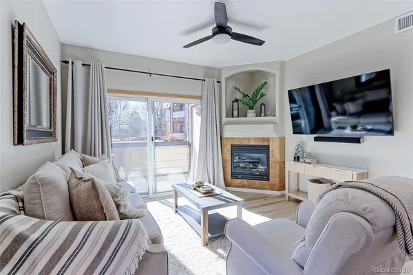 $399,900 | 4875 South Balsam Way, Unit 8103, Littleton, CO 80123
