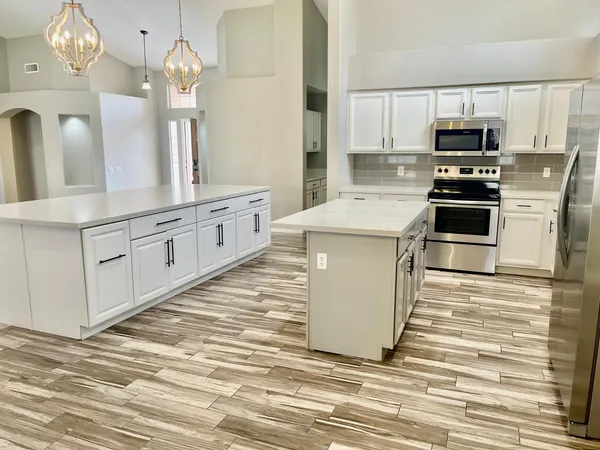 $3,100 | 1732 West Gary Drive, Chandler, AZ 85224