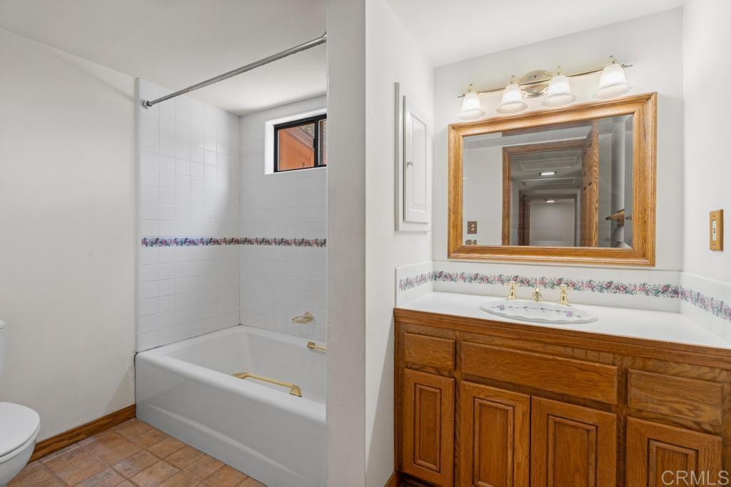 3001 Venadito Alpine, CA 91901 - Photo 15 of 36