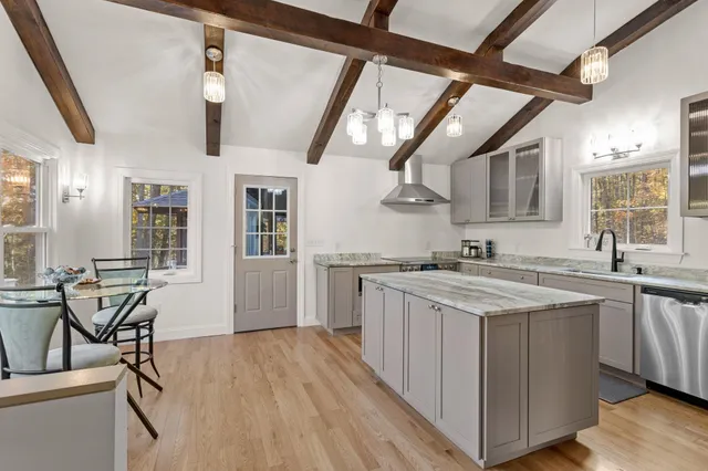 $750,000 | 156 Access Road, Wakefield, NH 03872