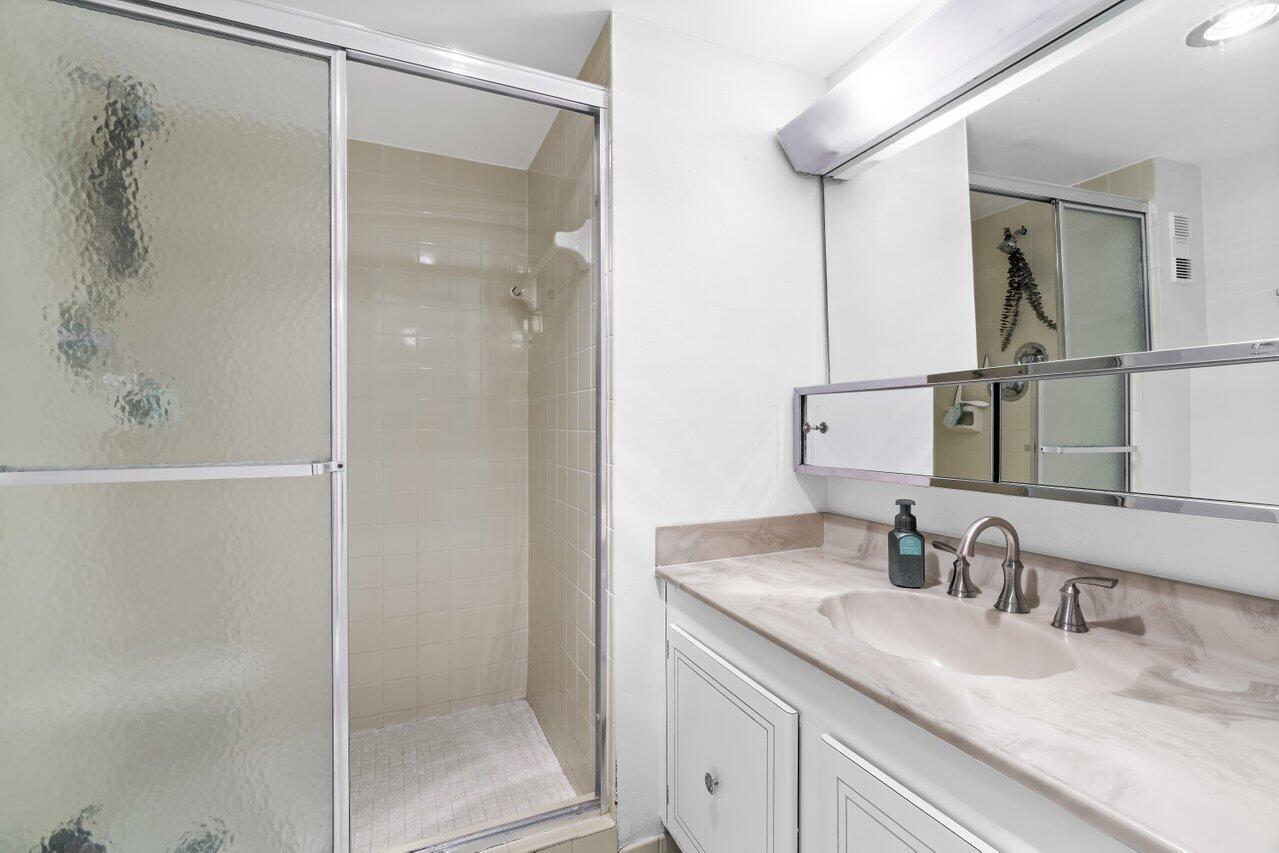 6000 Northwest 2nd Avenue, Unit 138 Boca Raton, FL 33487 - Photo 22 of 31 022-6000Northwest2ndAvenue-Unit138-BocaR