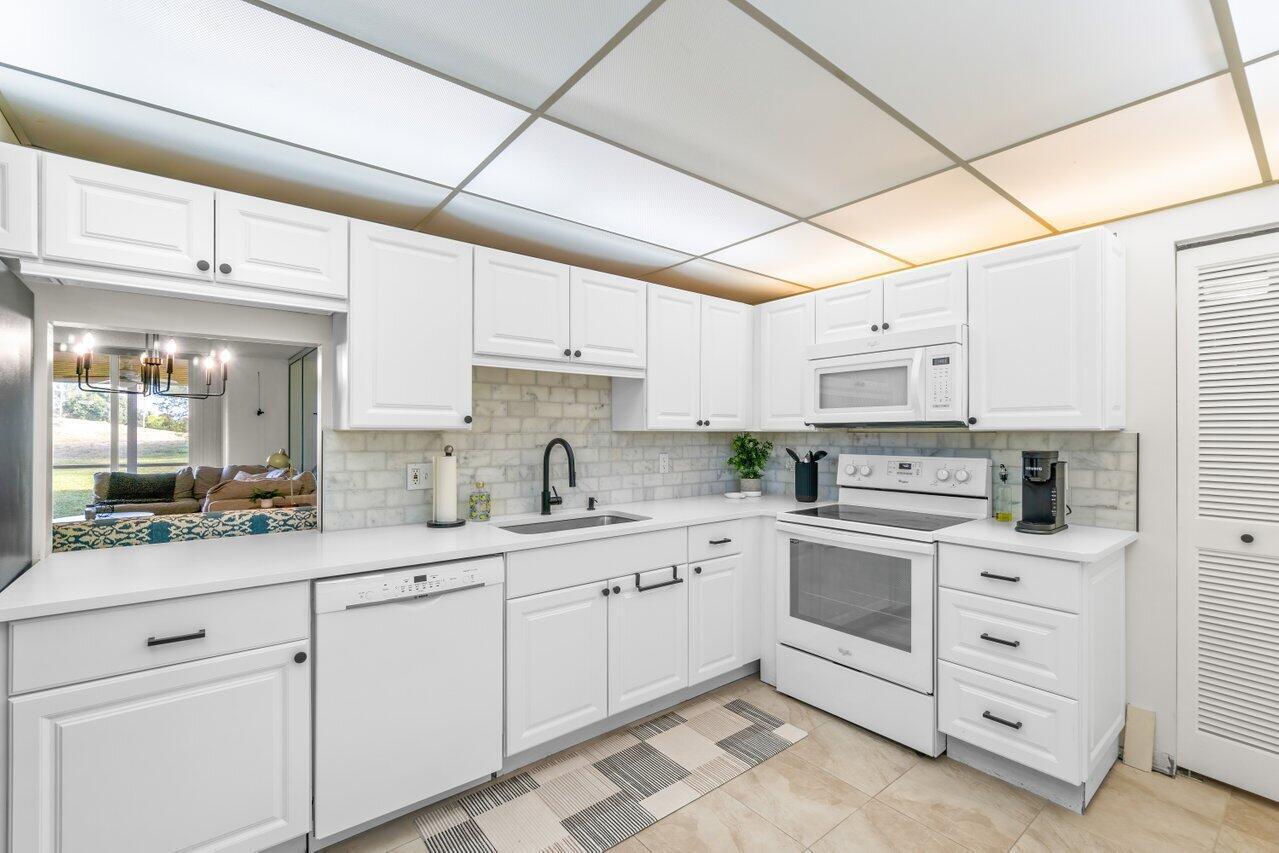 6000 Northwest 2nd Avenue, Unit 138 Boca Raton, FL 33487 - Photo 9 of 31 009-6000Northwest2ndAvenue-Unit138-BocaR