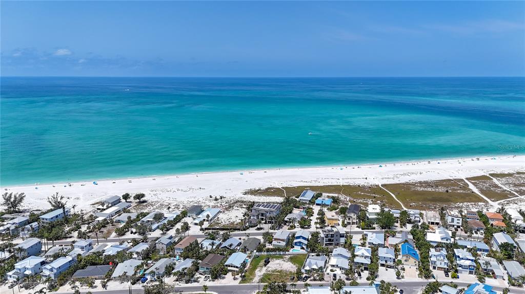 777 Jacaranda Road Anna Maria, FL 34216 - Photo 12 of 30