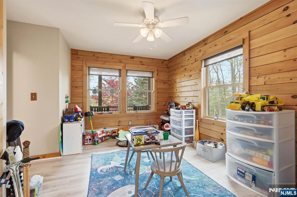 127 Jacobs Road Newfoundland, NJ 07435 - Photo 18 of 50