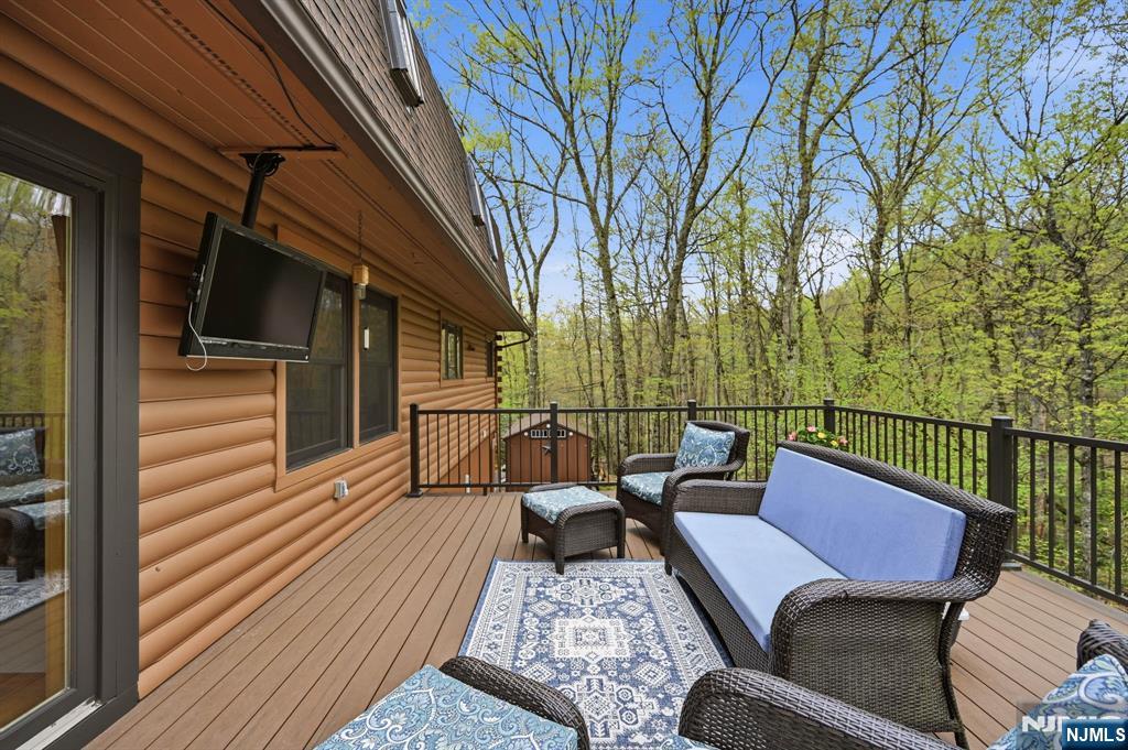 127 Jacobs Road Newfoundland, NJ 07435 - Photo 43 of 50