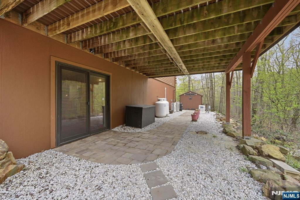 127 Jacobs Road Newfoundland, NJ 07435 - Photo 46 of 50