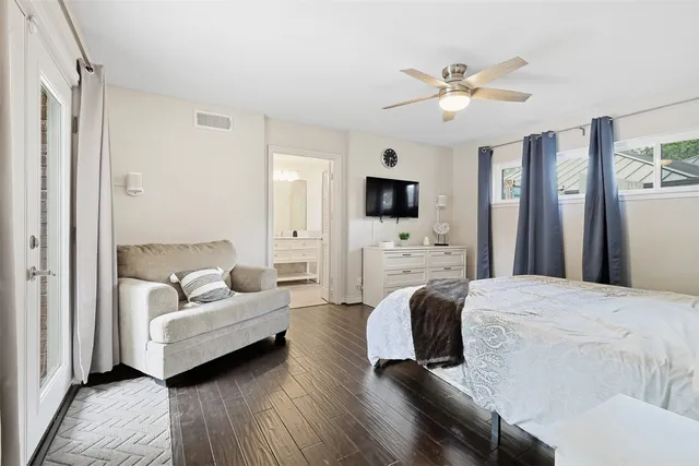 $599,000 | 5218 Imogene Street, Houston, TX 77096