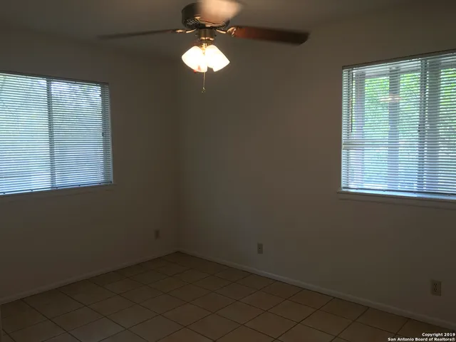 $1,600 | 6006 Forest Crest Street, San Antonio, TX 78240