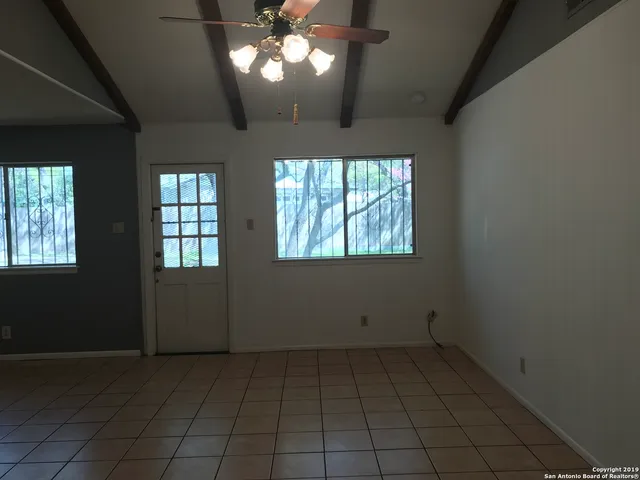 $1,600 | 6006 Forest Crest Street, San Antonio, TX 78240