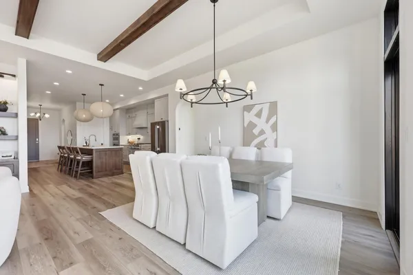 $978,000 | 505 Oak Street North, Unit 512, Fargo, ND 58102