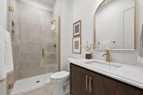 $978,000 | 505 Oak Street North, Unit 512, Fargo, ND 58102