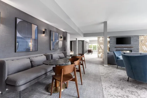 $978,000 | 505 Oak Street North, Unit 512, Fargo, ND 58102