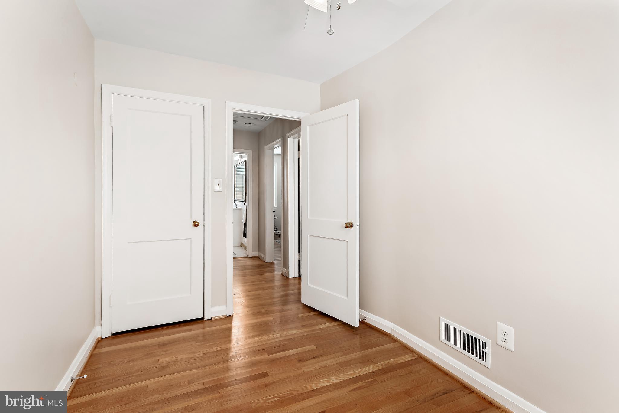 7259 Stratton Way Baltimore, MD 21224 - Photo 17 of 29 Bedroom 2