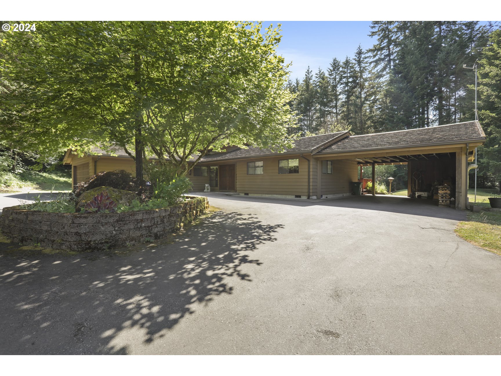 26878 Kingsley Road Scappoose, OR 97056 - Photo 2 of 46 Gallery Image 2