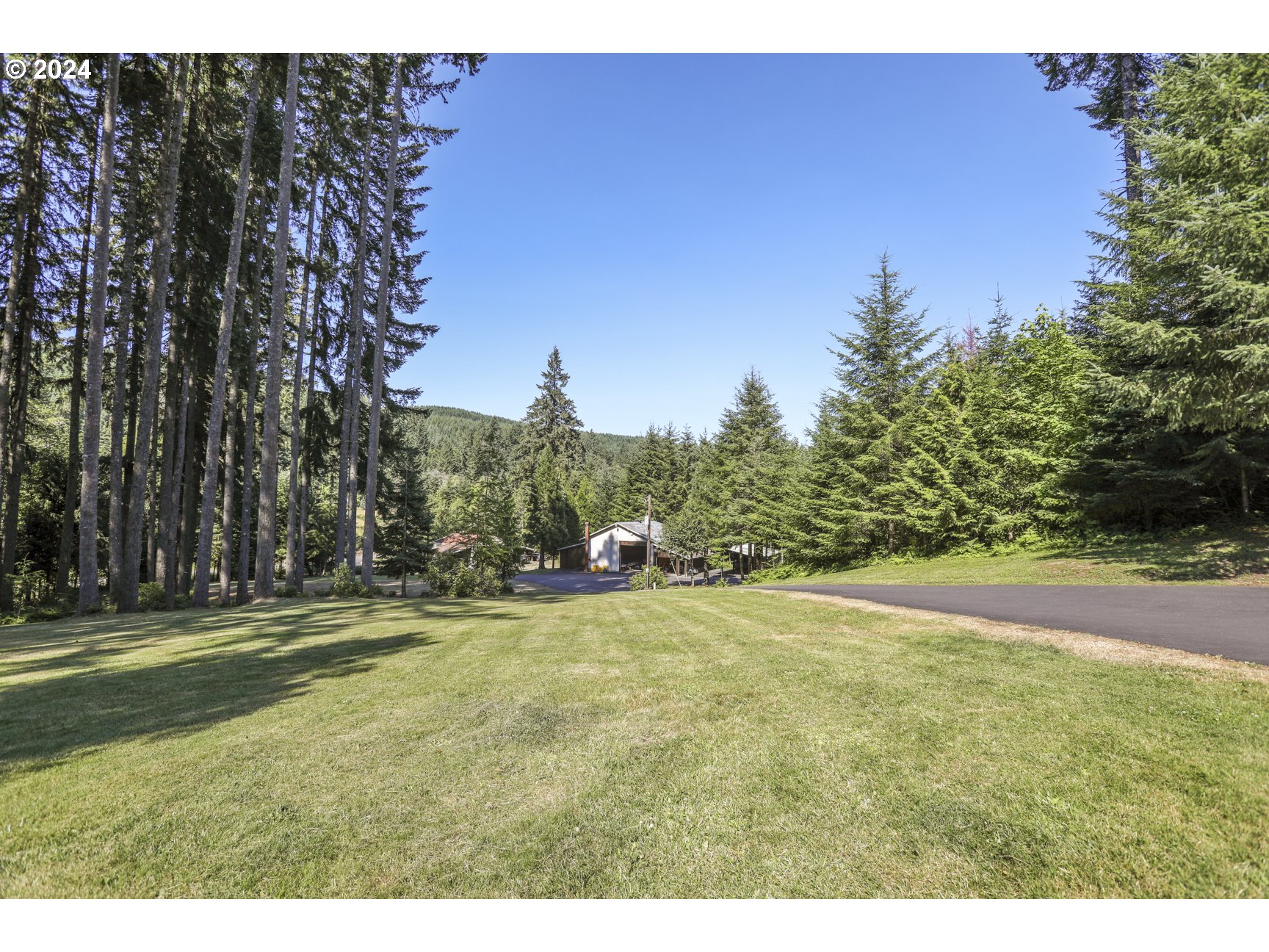 26878 Kingsley Road Scappoose, OR 97056 - Photo 31 of 46 Gallery Image 31
