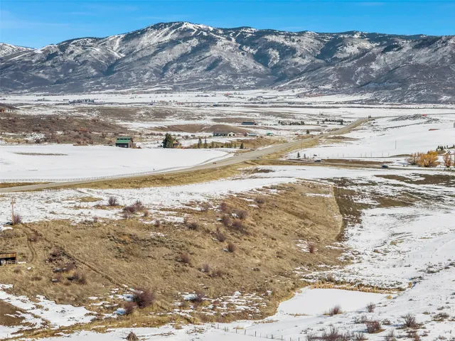 $950,000 | 131 State Highway, Steamboat Springs, CO 80487