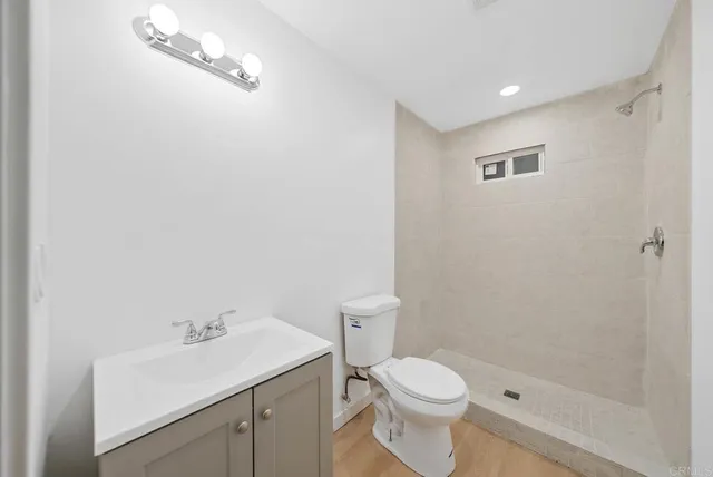 $2,000 | 1946 East 16th Street, National City, CA 91950