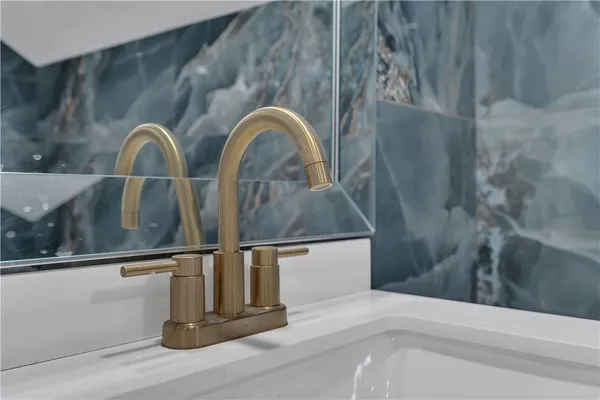 $1,750 | 458 High Street, Unit 3L, Central Falls, RI 02863