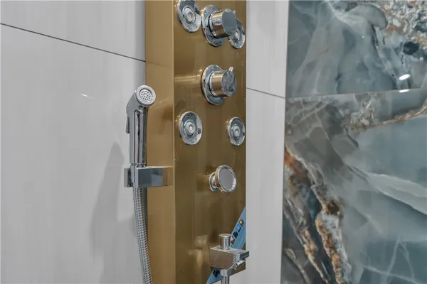 $1,750 | 458 High Street, Unit 3L, Central Falls, RI 02863