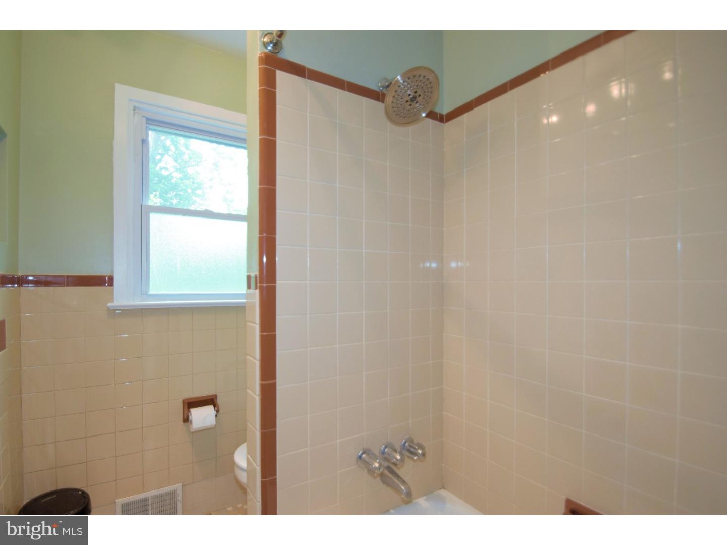 214 Bickley Road Glenside, PA 19038 - Photo 14 of 25 Gallery Image 14