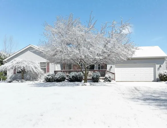 $420,000 | 10790 Cedar River Estates Drive, Fowlerville, MI 48836